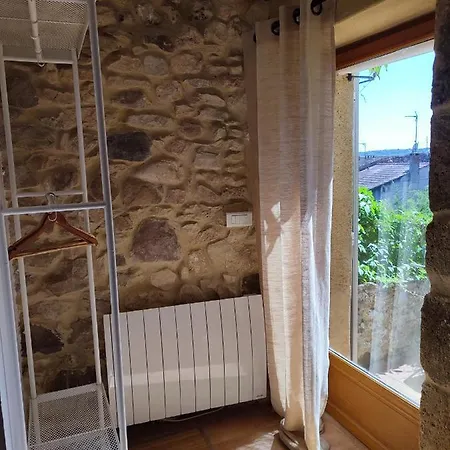 Un Pied Dans La Foret 3* La Capelle-et-Masmolene